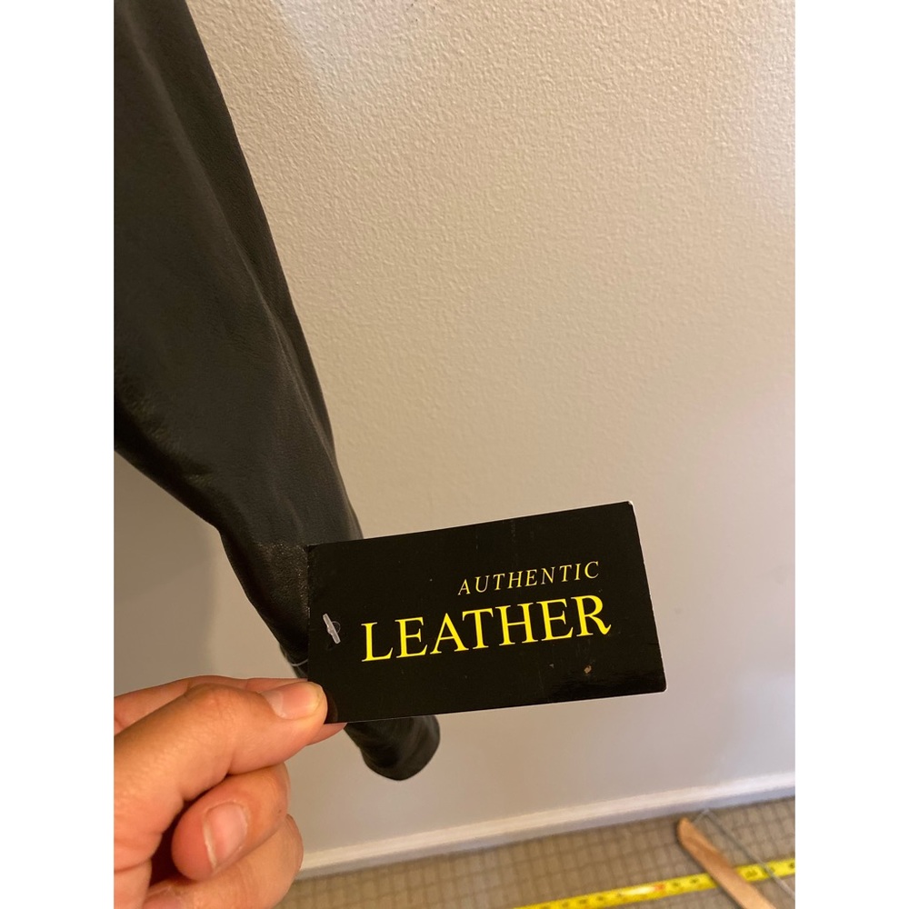 Authentic leather jacket - Picture 12 of 13